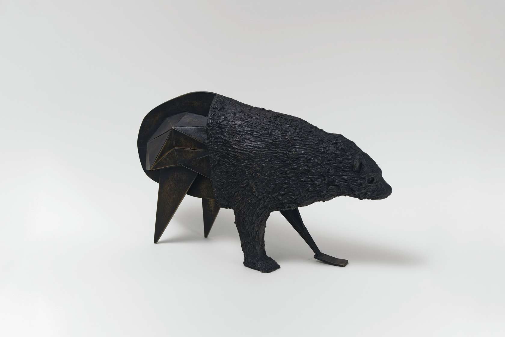 Abraham Poincheval, Ours, 2020 Bronze18 × 31 × 6 cm / 7 1/8 × 12 2/8 × 2 3/8 in.