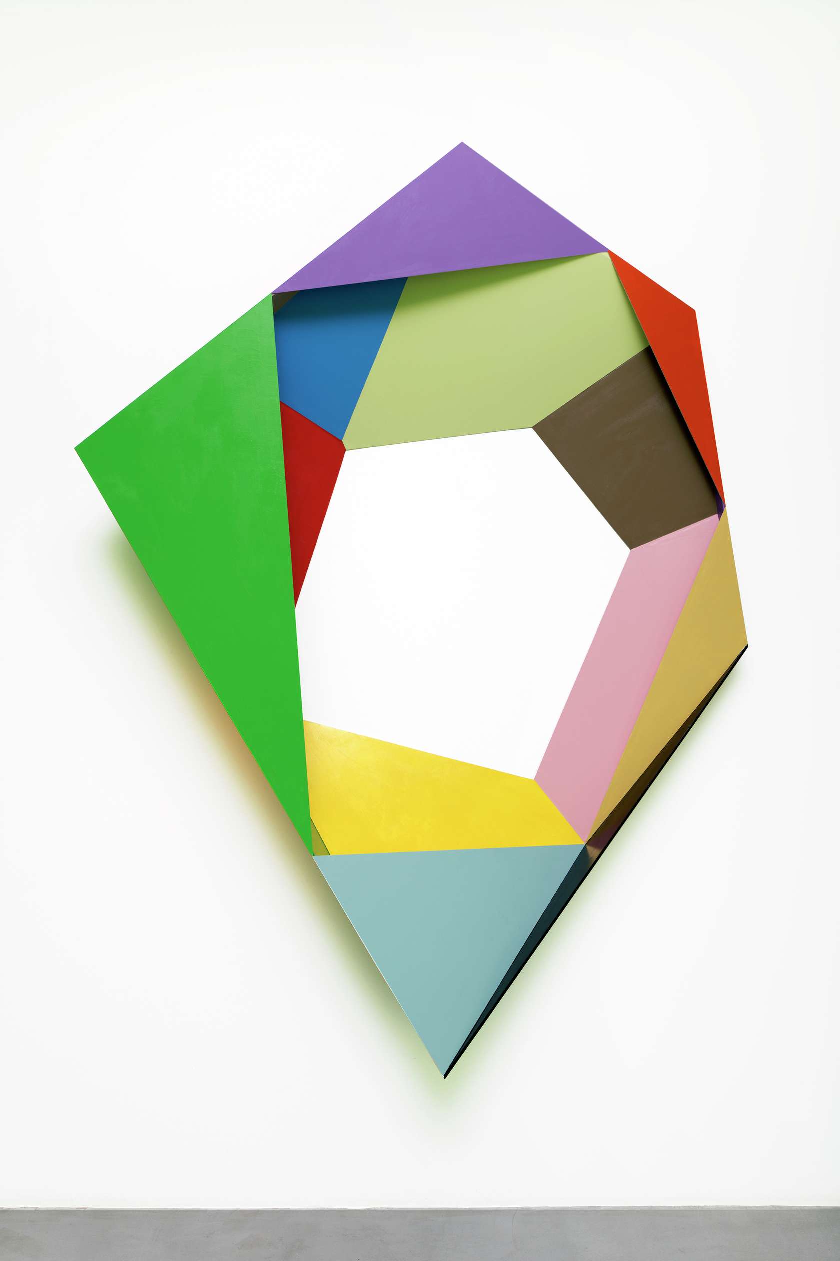 Beat Zoderer, Polygon n°1, 2018 Acrylique sur contreplaqué202 × 150 × 25.5 cm / 79 1/2 × 59  × 10  in.